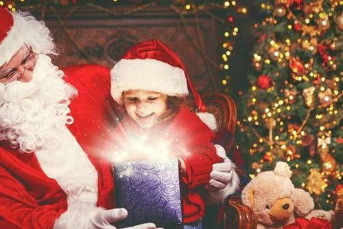 Noel nên tặng quà gì cho bé?
