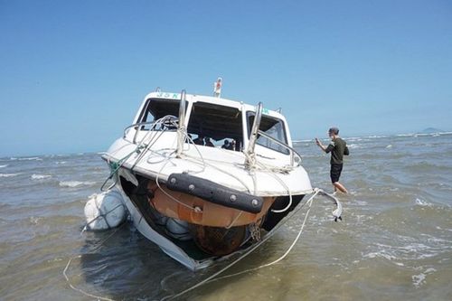 Vì sao chưa khởi tố bị can trong vụ lật ca nô khiến 17 người chết ở Quảng Nam?