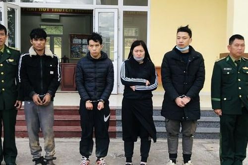 Bắt quả tang nam thanh niên đưa 3 người Trung Quốc xuất cảnh trái phép