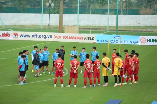 AFC: 'Việt Nam sẽ gặp thách thức lớn ở AFF Cup'