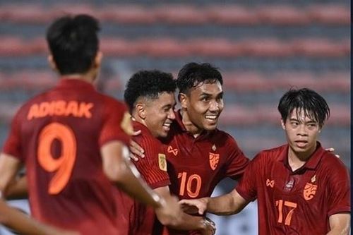 Báo Thái Lan hết lời khen ngợi đội nhà sau chiến thắng Brunei