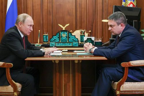 Tổng thống Nga Putin thừa nhận tình hình ở mặt trận miền Đông rất căng thẳng