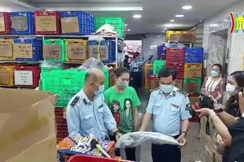 Phát hiện nhiều linh kiện xe máy không rõ xuất xứ