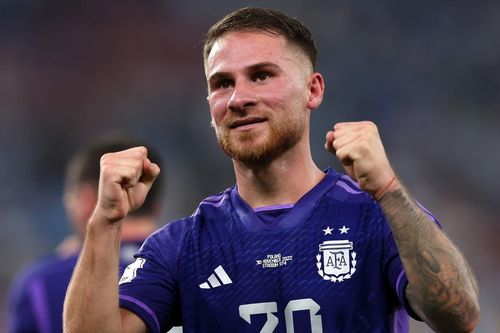 Mac Allister: 'Tôi run rẩy khi gặp Messi'