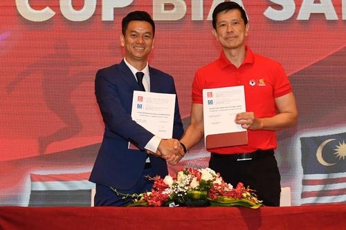 Nhà vô địch giải bóng đá 7 người quốc tế nhận 5.000 USD