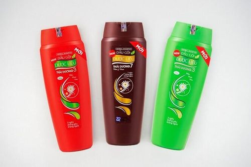 Review dầu gội dược liệu 'quốc dân' được ưa chuộng suốt nhiều năm