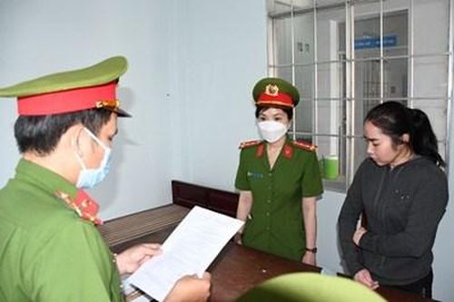 Lừa vay tiền để cho vay đáo hạn ngân hàng, chiếm đoạt hơn 1,1 tỉ đồng