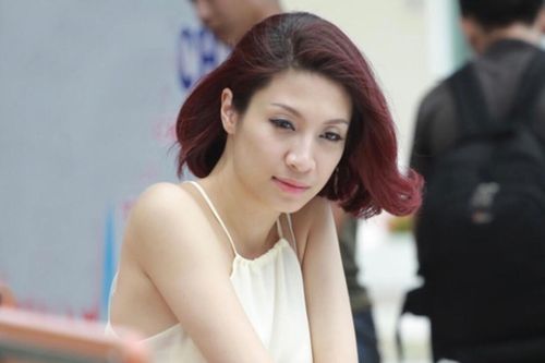 Pha Lê muốn giải quyết ly hôn nhanh chóng, mong cộng đồng mạng không công kích nhân tình của chồng