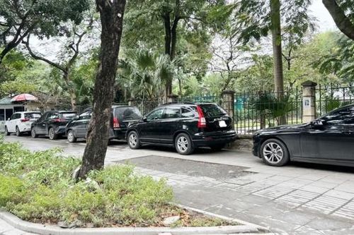 Sở Xây dựng Hà Nội: Tăng cường công tác kiểm tra chất lượng đá lát vỉa hè