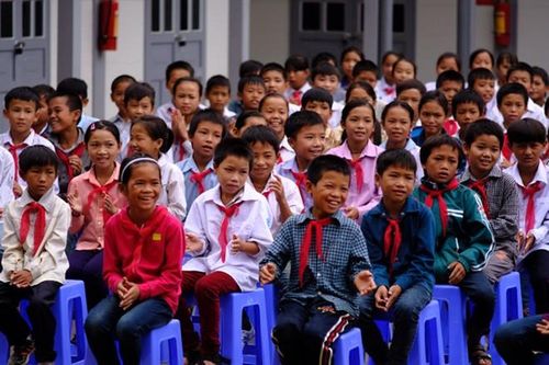'Xóa đói, giảm nghèo' trong giáo dục vùng trung du miền núi Bắc bộ