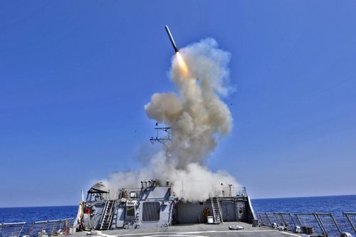 Nhật Bản chi 1,6 tỷ USD để mua tên lửa Tomahawk