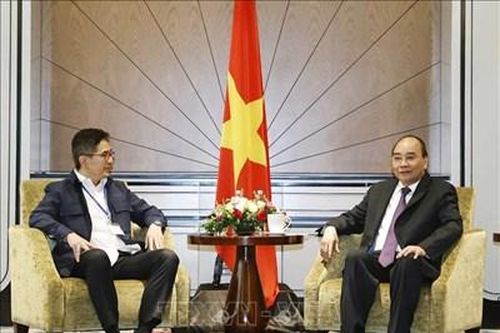 Chủ tịch nước Nguyễn Xuân Phúc tiếp Chủ tịch Phòng Thương mại và Công nghiệp Indonesia và đồng sáng lập công ty Traveloka