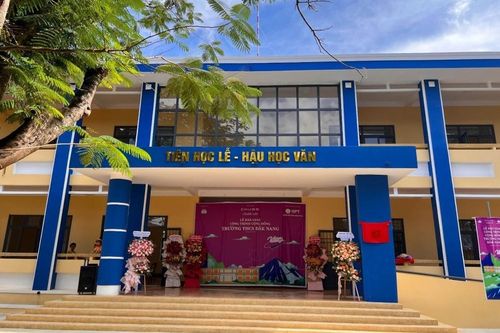 Chubb Life Việt Nam 'chắp cánh' ước mơ đến trường cho hơn 20.000 học sinh