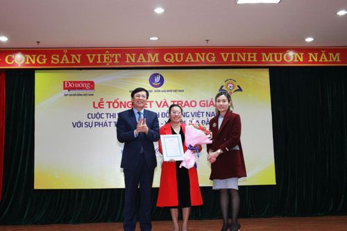 Trao giải Cuộc thi viết 'Ngành Đồ uống Việt Nam với sự phát triển kinh tế - xã hội của đất nước'