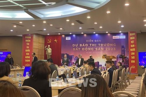 Giải pháp nào gỡ khó cho thị trường bất động sản 2023?
