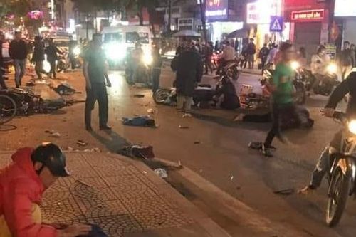 Quảng Ninh: Tai nạn kinh hoàng khiến 2 người thiệt mạng, 3 người bị thương