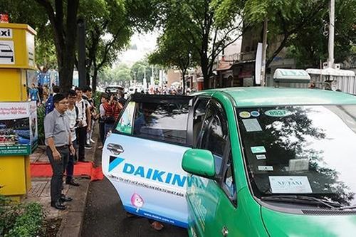 Rà soát, xử lý taxi giả, taxi nhái tại TP. Hồ Chí Minh