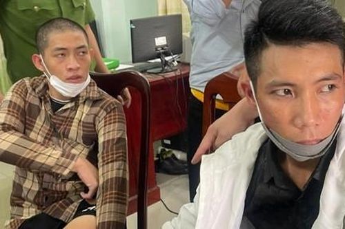 Khởi tố 2 đối tượng dùng súng... 'bắt vợ'