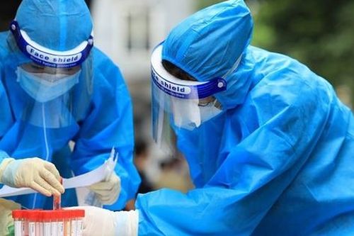 Ngày 23/12: Ca COVID-19 tăng lên 312, có 2 bệnh nhân tử vong