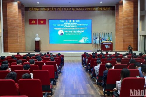 Xây dựng thể chế vượt trội để phát triển khoa học, công nghệ và đổi mới sáng tạo