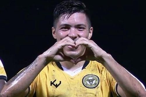 Malaysia thắng Lào 5-0, cục diện bảng B khó lường