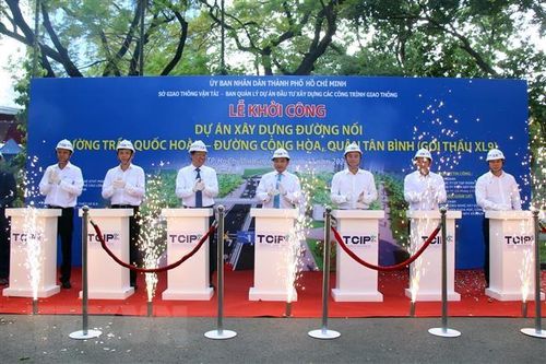 Khởi công đường kết nối nhà ga T3, gỡ ùn tắc sân bay Tân Sơn Nhất