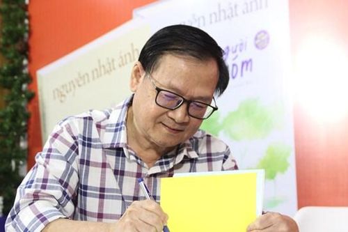 Nguyễn Nhật Ánh mới lạ với 'Những người hàng xóm'