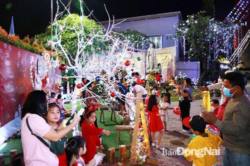 Rộn ràng đêm Giáng sinh