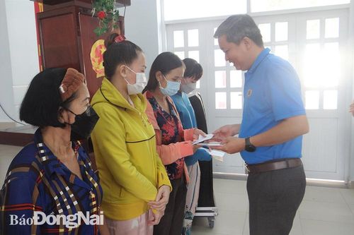 Khắp nơi trong tỉnh ngày 25-12-2022
