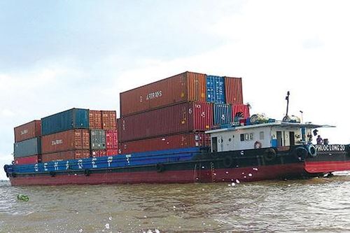 Kiến nghị tiếp tục làm thủ tục điện tử cho phương tiện vào, rời cảng biển