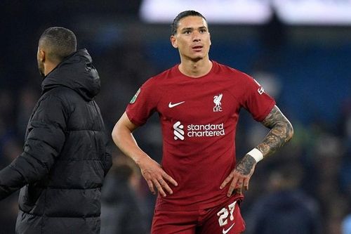 Huyền thoại Man.United giẫy nẩy khi bị so sánh với 'bom xịt' của Liverpool