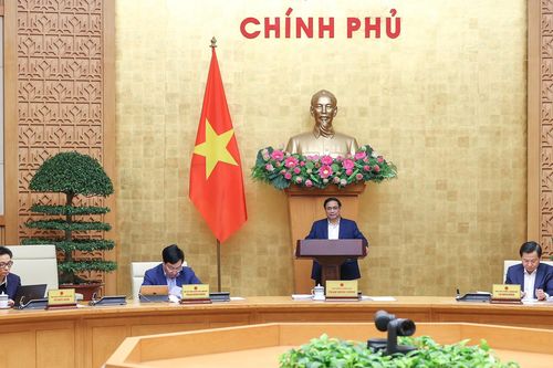 Thủ tướng chủ trì họp chuyên đề Chính phủ xem xét xây dựng 6 Luật