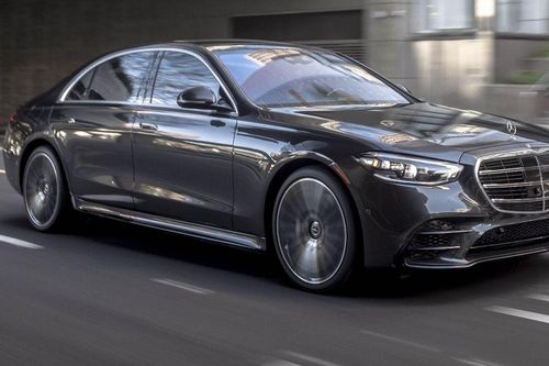 Mercedes bị triệu hồi một xe duy nhất vì gắn sót bảng điều khiển