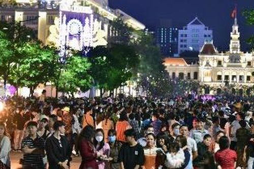 TP.HCM cấm xe nhiều tuyến đường trung tâm để tổ chức sự kiện đếm ngược