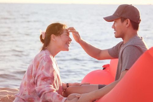 Vợ diễn viên Quý Bình: 'Tôi vừa làm việc, vừa quán xuyến chuyện gia đình 20 tiếng mỗi ngày'