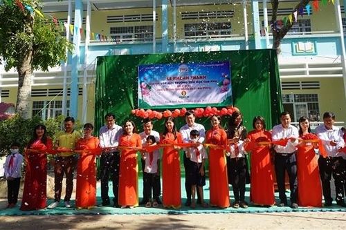 PVCFC khánh thành thêm 6 phòng học mới tại Đồng Tháp