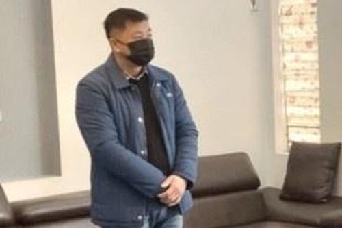 Bắt tạm giam phó giám đốc văn phòng đăng ký đất đai ở Cao Bằng
