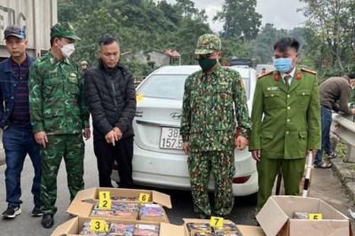 Bộ đội Biên phòng phối hợp bắt vụ vận chuyển 113kg pháo lậu