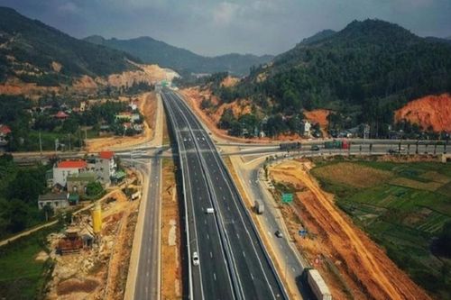 Lộ diện 3 nhà thầu thi công cao tốc Vũng Áng - Bùng - Vạn Ninh
