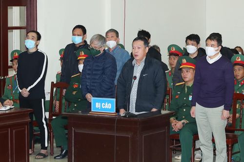 Vụ buôn lậu xăng dầu: Cựu Đại tá Nguyễn Thế Anh không còn kêu oan, xin giảm án