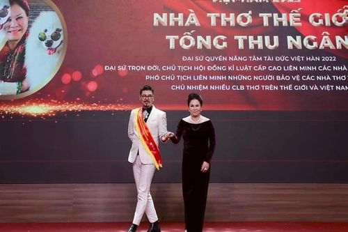 Lễ vinh danh 'nhà thơ' thế giới Tống Thu Ngân chưa được cấp phép