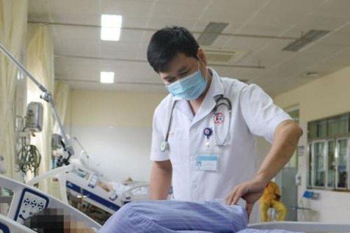 Sốt, ho kéo dài dấu hiệu cảnh báo bệnh nguy hiểm