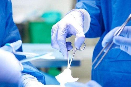 Người phụ nữ phải cắt nửa thận sau khi đi massage thư giãn
