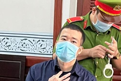 Lừa đặt cọc xe ô tô, giám đốc chiếm đoạt của khách hàng hơn 3,5 tỷ đồng