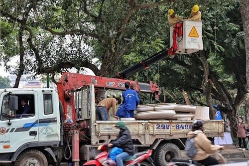 Hà Nội: Gấp rút hoàn thiện không gian phố đi bộ Trần Nhân Tông