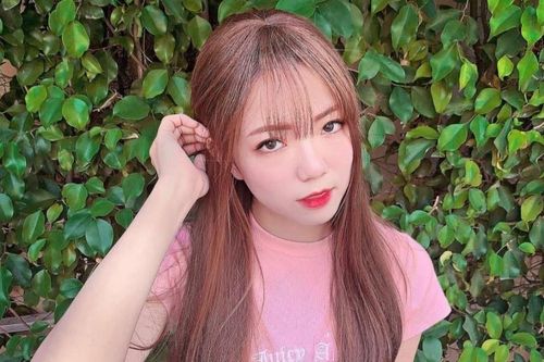TikToker có 2,6 triệu follow bị tố bán mỹ phẩm giả
