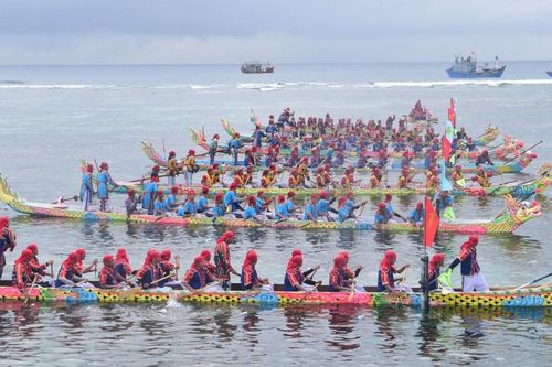 Quảng Ngãi: Lý Sơn tổ chức lễ hội đua thuyền kỷ niệm 30 năm thành lập huyện đảo