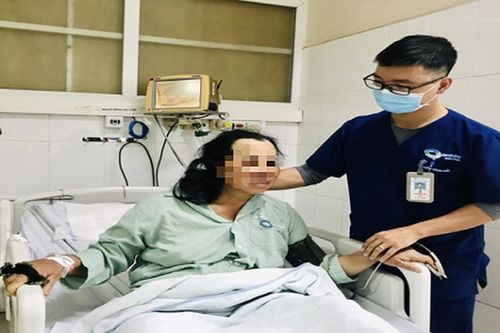 Người phụ nữ ngộ độc suýt chết sau khi ăn gan cá nóc