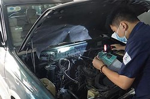 'Cán bộ đăng kiểm tiếp tay cho ô tô 'hết đát' là quá nguy hiểm'