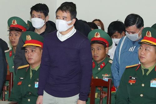 Nộp lại 5,6 tỷ, cựu đại tá Nguyễn Thế Anh được đề nghị giảm án